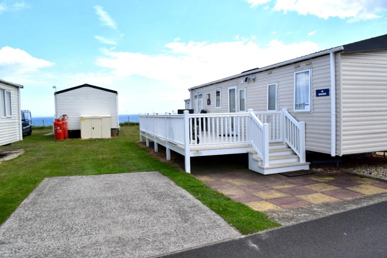 New Sea View Platinum Caravan With Huge Decking Newcastle-upon-Tyne Exteriör bild
