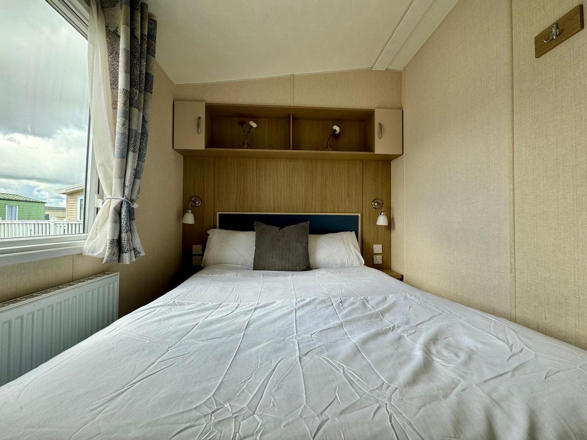 New Sea View Platinum Caravan With Huge Decking Newcastle-upon-Tyne Exteriör bild